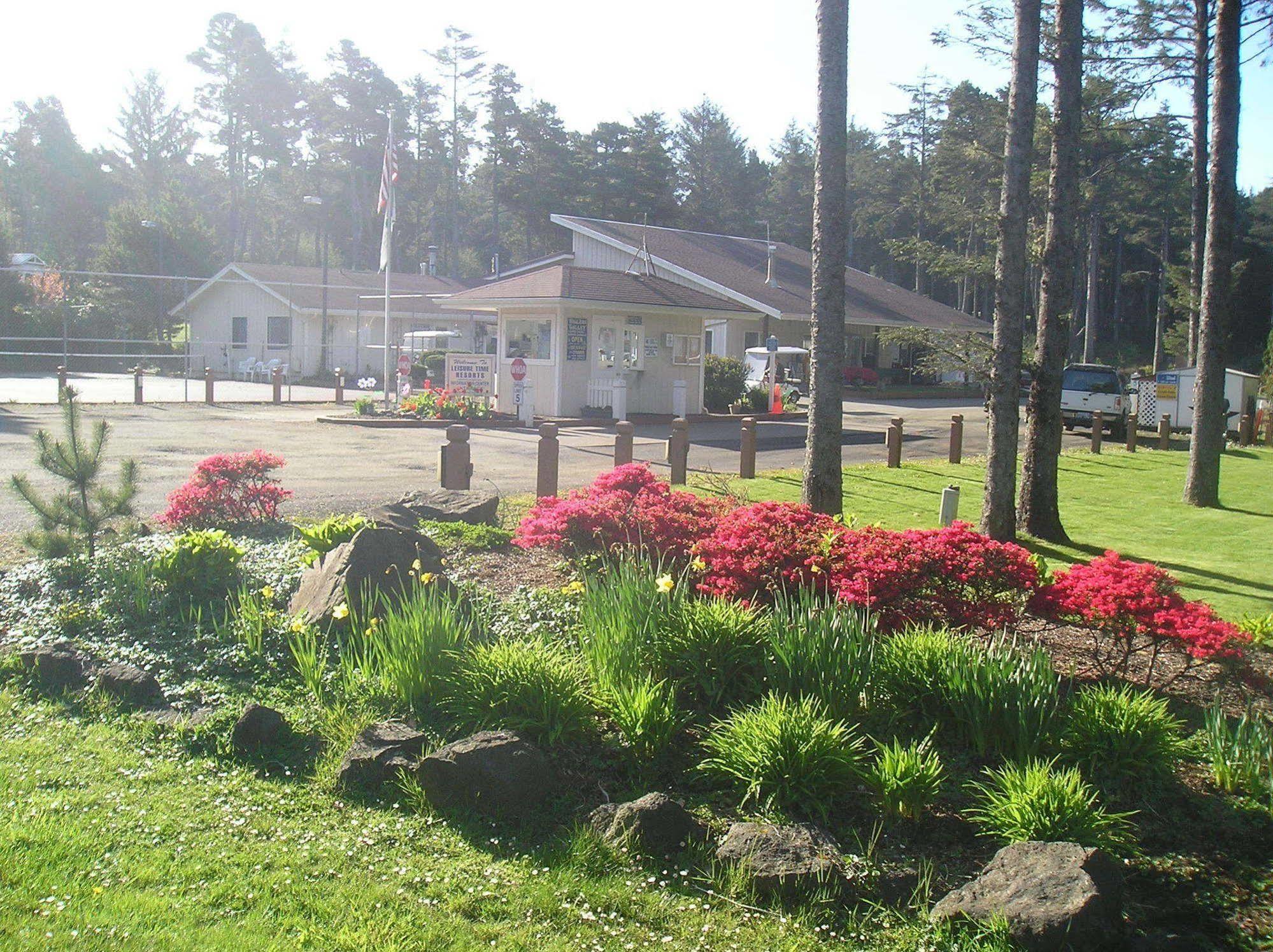 Whaler'S Rest Rv & Camping Resort Holiday Beach Eksteriør bilde